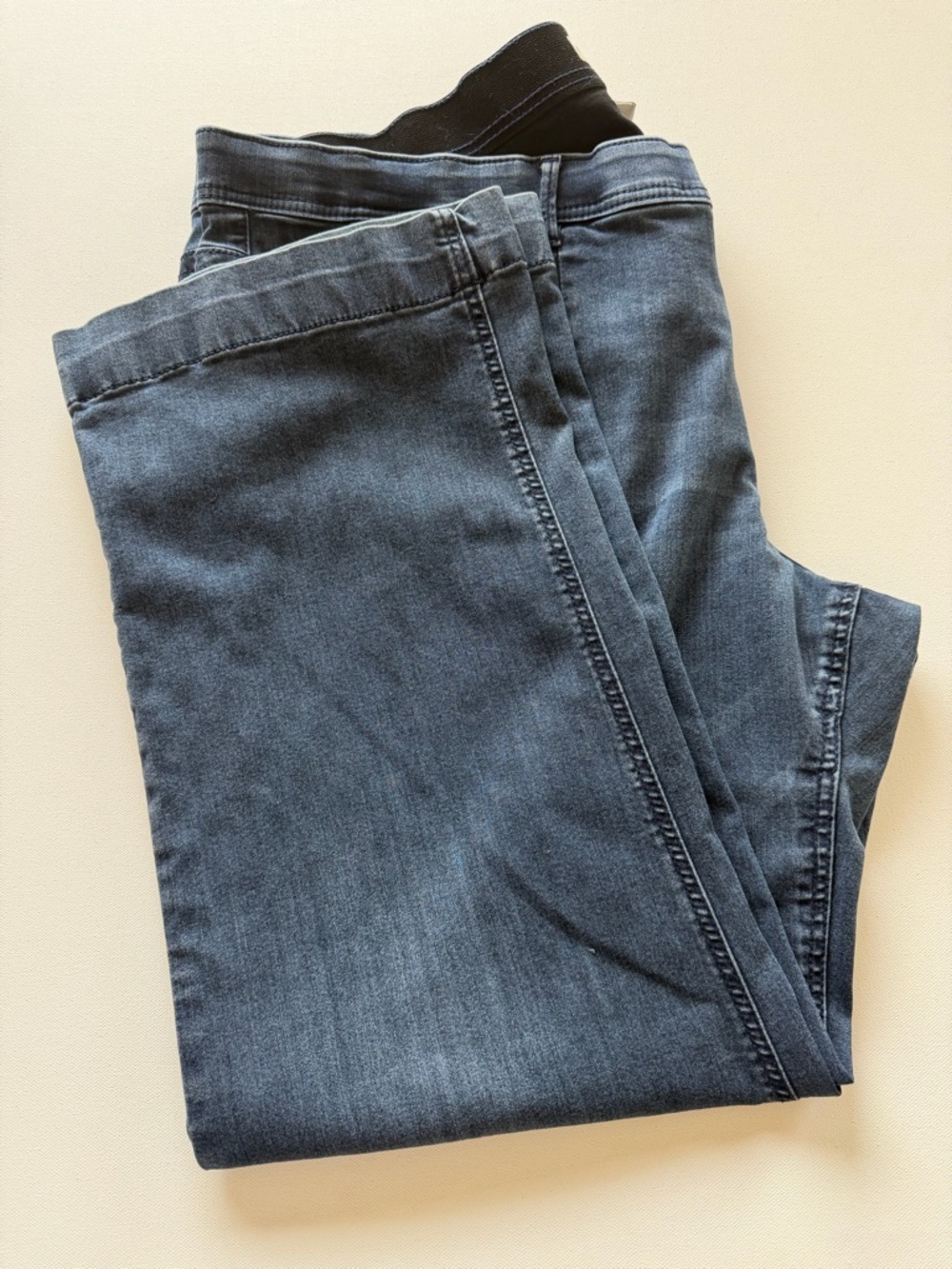 EUC Women's 1948 Dark Blue Stretch Denim Jeans Size 22W Curvy (KB3)
